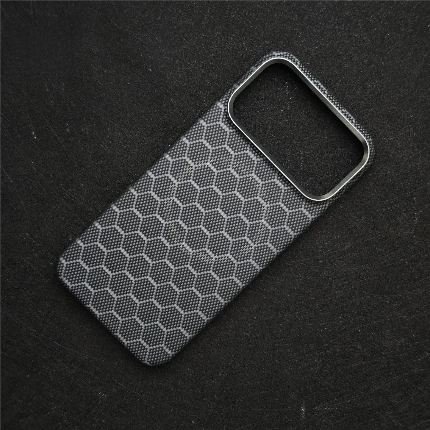 Real Kevlar Aramid Carbon Fiber Ultra thin Protective Case For iPhone 17/16 Pro Max Magsafe Magnetic Wireless Charging Cover